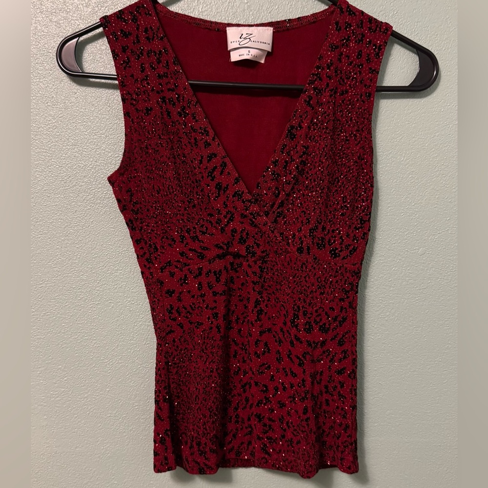 90s/Y2K Vtg Sparkly Cheetah Print Red Top